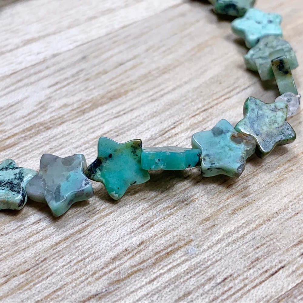 8mm Star-cut Turquoise Chakra Bracelet - Picture 7 of 9